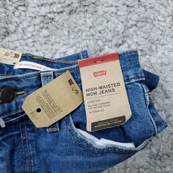 Levi's High Waisted Mom Jeans Tapered Stretch Size 25 x 29 Medium Wash Blue - Picture 5 of 12